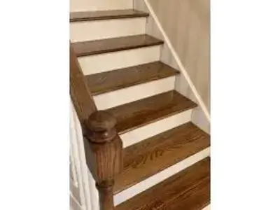 carpet_to_wood_stairs.webp